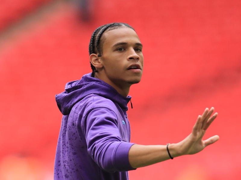 محطات في حياة اللاعب ساني